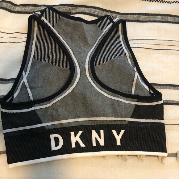 DKNY Sports bra/crop - Picture 2 of 2